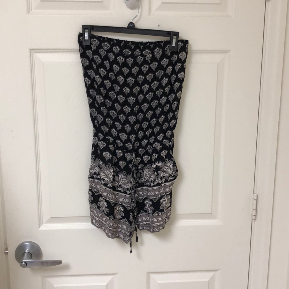 Strapless romper